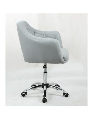 Gas-lift height adjustment chairs for beauty salon. Chair on wheels grey BFHC830K