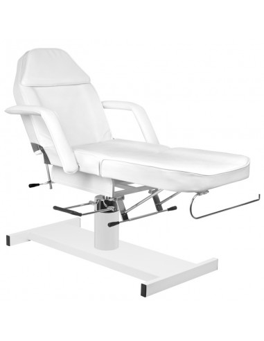 Cosmetic chair hyd. a 210 is white