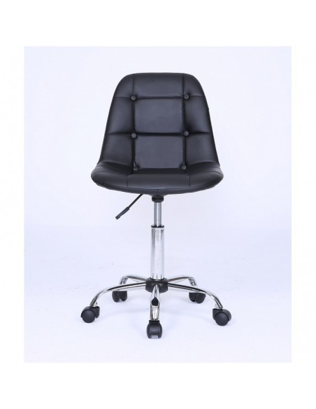 Black chairs for beautician. Black chair for beauty salons Ireland BFHC1801K