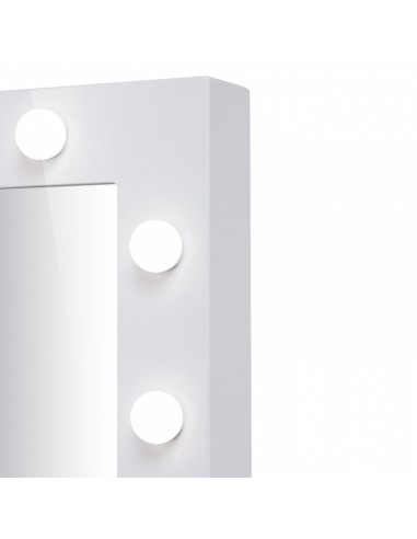 Diva Mirror White. Diva makeup mirror.