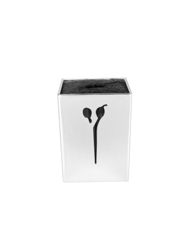 Silver scissors stand