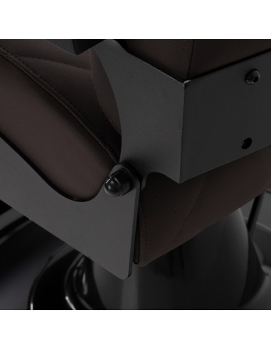 Gabbiano barber chair Bruno with black frame Brown