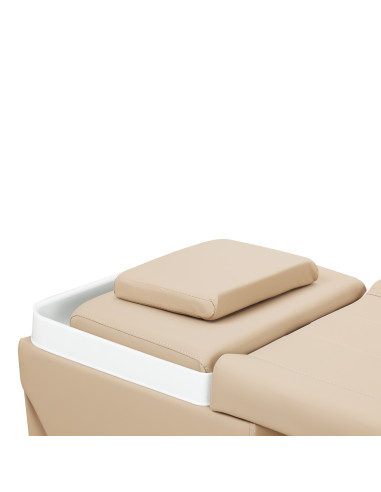 Gabbiano Head Spa Maldives Salon washbasin bed beige