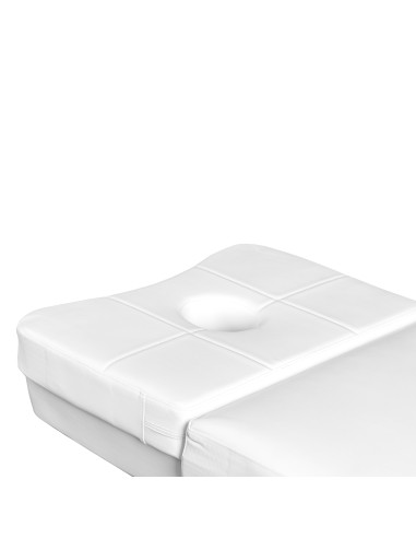 Gabbiano Head Spa Bali Salon washbasin bed white