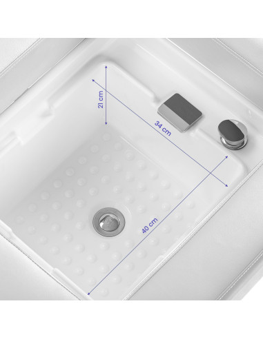 Gabbiano Head Spa Bali Salon washbasin bed white
