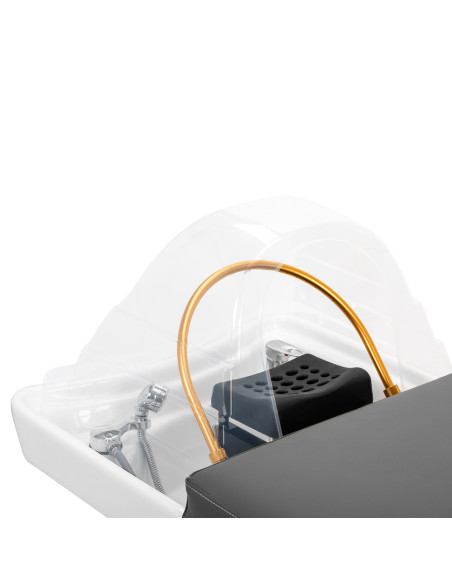 Gabbiano Head Spa Bali Salon washbasin bed grey