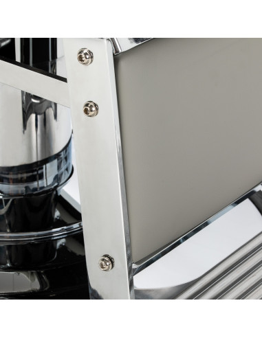 Gabbiano Visionerio barber chair grey chrome frame