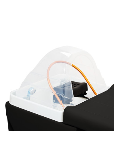 Gabbiano Head Spa Maldives Salon washbasin bed black