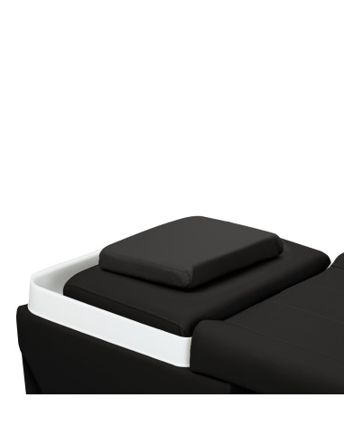 Gabbiano Head Spa Maldives Salon washbasin bed black