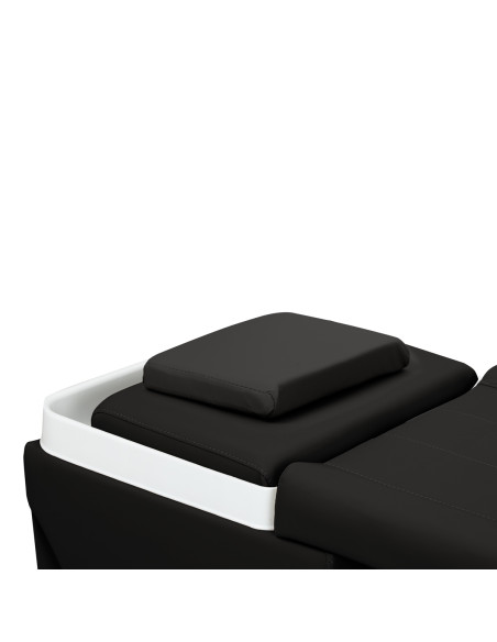 Gabbiano Head Spa Maldives Salon washbasin bed black