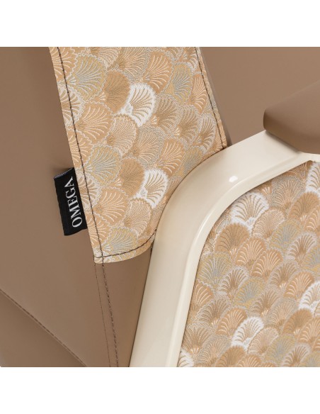 Waiting room chair Omega Grandeur light brown