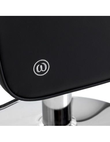 Styling chair Omega Andromeda black