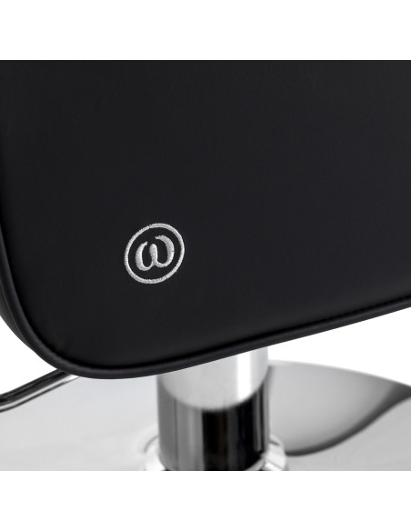 Styling chair Omega Andromeda black
