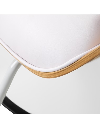 Styling chair Gabbiano Florencja in white with a white base