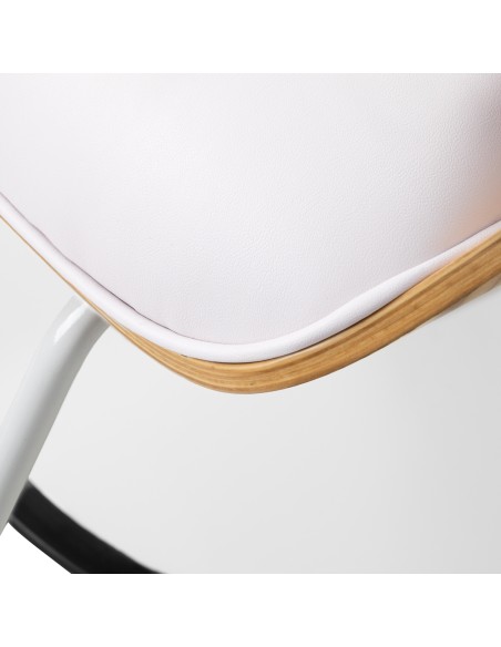 Styling chair Gabbiano Florencja in white with a white base