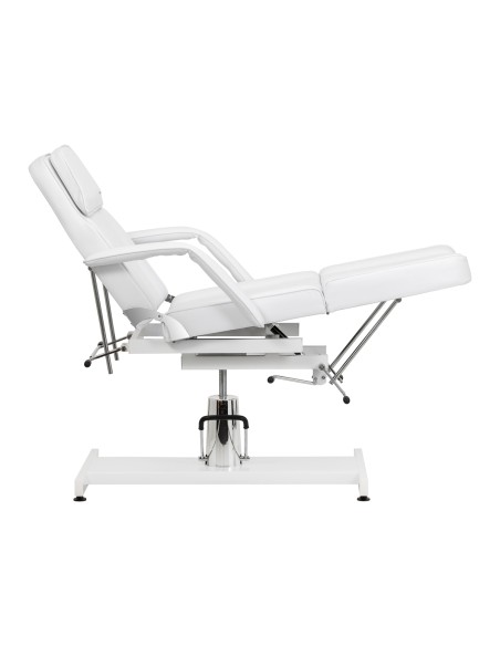 Hydraulic pedicure beauty chair Sillon 210 with rocking function and split footrest white