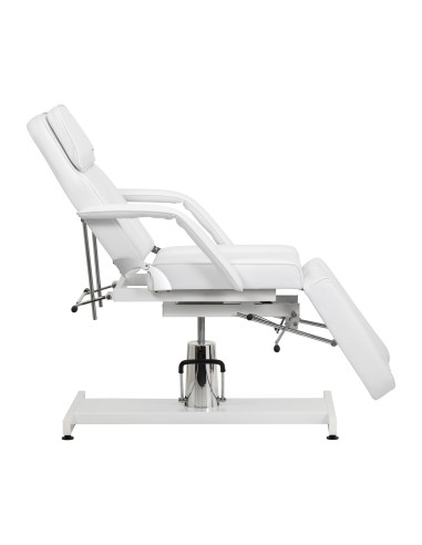 Hydraulic pedicure beauty chair Sillon 210 with rocking function and split footrest white